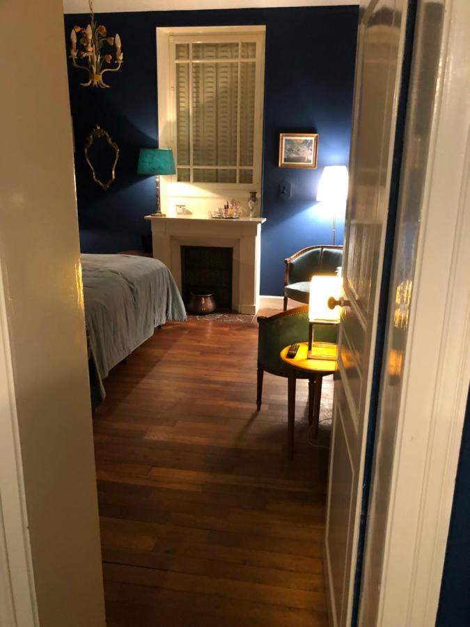 Maison De La Comtesse Bed & Breakfast Cosne-d'Allier
