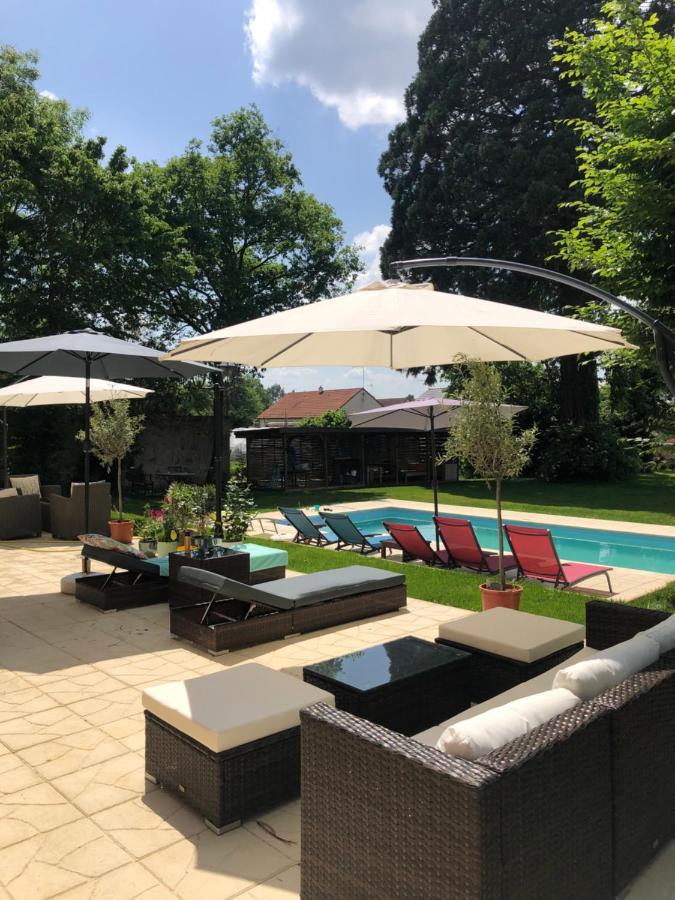 Maison De La Comtesse Bed & Breakfast Cosne-d'Allier